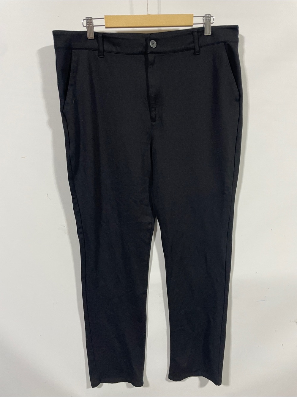 True Classic Men's Black Slim Chinos Pants